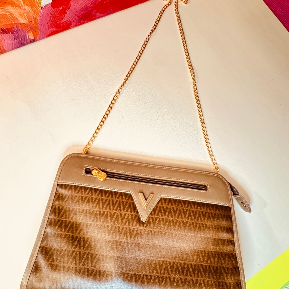 Valentino Gravani Not Rudolf Damt Gravani this is Gravani Tan Leather Clutch - Picture 3 of 16